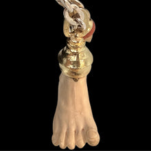 Load image into Gallery viewer, The Foot Necklace