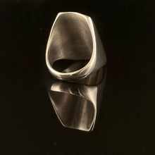 Load image into Gallery viewer, Gold Bison &amp; Diamond Ring

