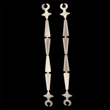 Load image into Gallery viewer, Crescent and Star Classic Earring
