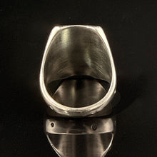 Load image into Gallery viewer, Snail Ring with Diamonds Size 11
