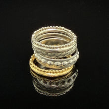 Load image into Gallery viewer, Beadwork inspired Silver Ring Size 7.75
