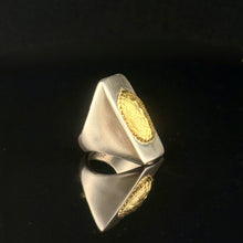 Load image into Gallery viewer, The Tortoise Ring Size 8
