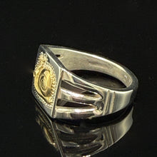 Load image into Gallery viewer, Snail Signet Ring
