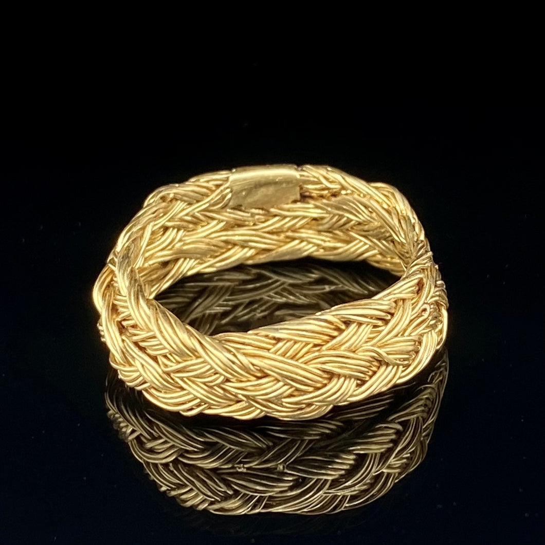 Sweetgrass inspired gold band Size 8.5